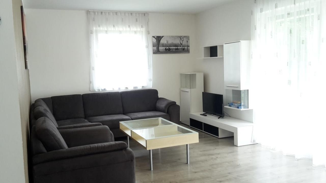 Ferienwohnung Hess Gunzburg Bagian luar foto